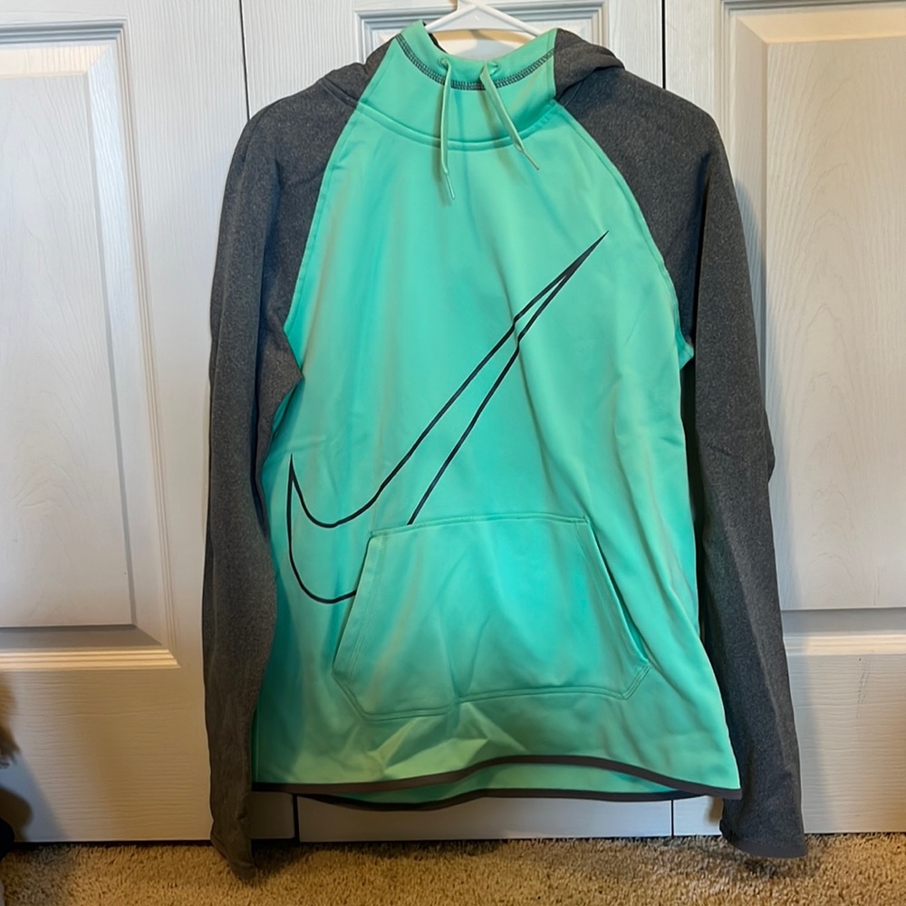 Nike Dri-Fit Hoodie